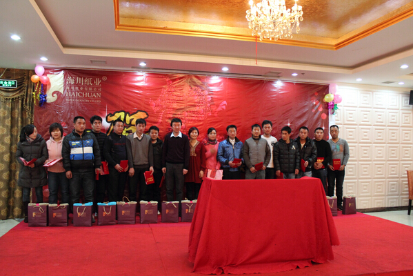 2012年红桃17·c18起草辭(cí)舊迎新(xīn)新年晚會報道