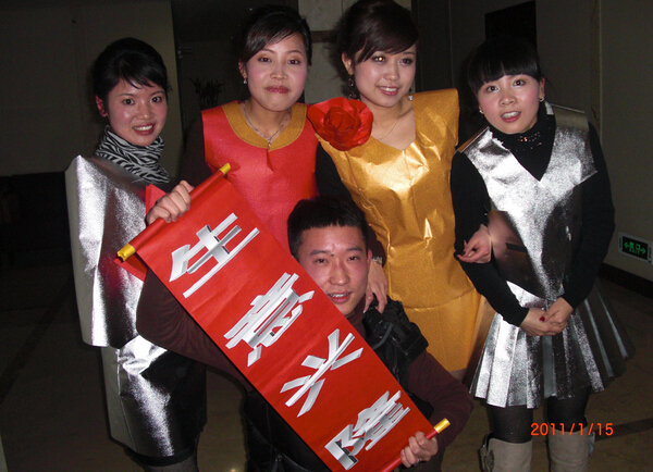 玉兔迎春,“藝”鳴驚人